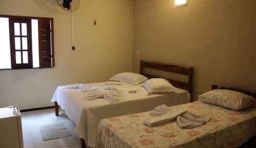 Triple Room, Multiple Beds