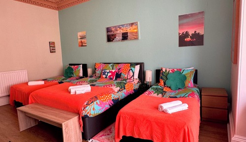 Quadruple Room, Shared Bathroom (Room 1)