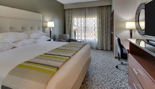 Deluxe Room, 1 King Bed, Accessible (Hearing, Tub, Upper Floor)