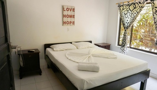 Deluxe Double Room, 1 King Bed (Air Conditioning)