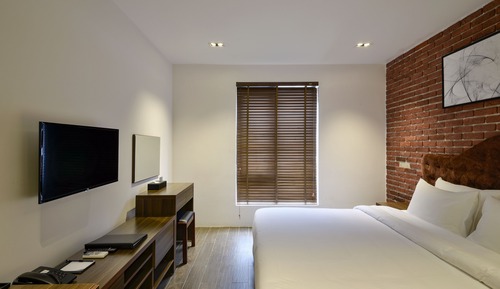 Superior Double Room, City View