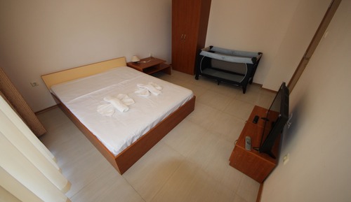 Deluxe Apartment, Pool View