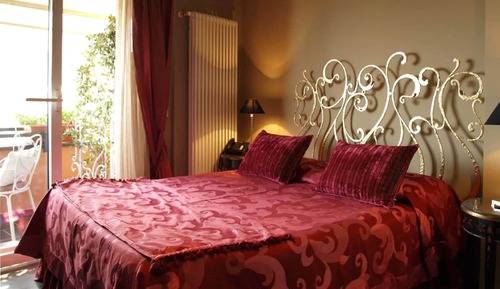 Luxury Suite, Multiple Beds, Sea View (Dependance, Separate Building)