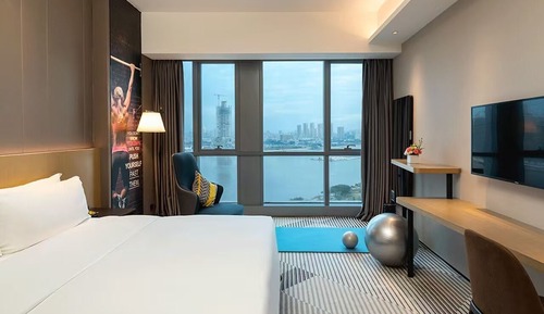 La Yarda Deluxe King Bed Room
