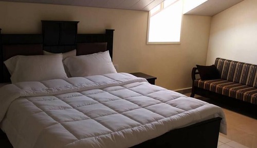 Double Room, 1 King Bed
