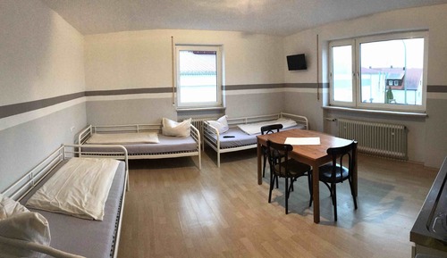 Basic Triple Room, Shared Bathroom