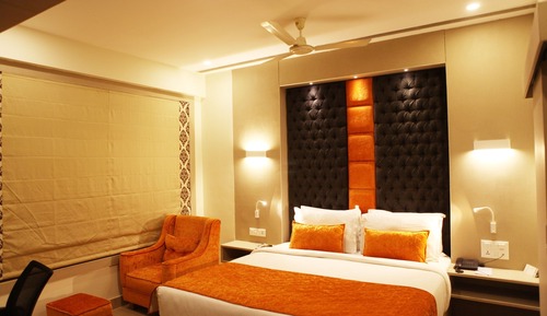 Scott Suite