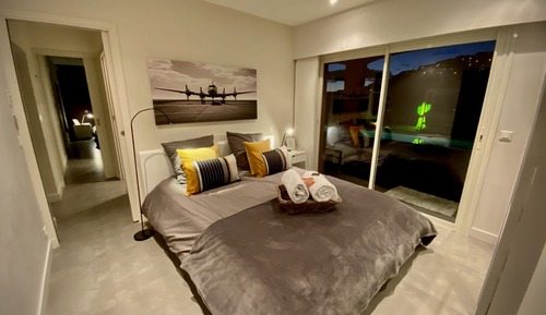 Luxury Villa, 4 Bedrooms, Pool View