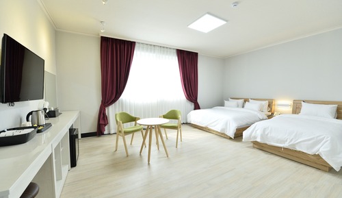 Deluxe Twin Room, Multiple Beds, Non Smoking