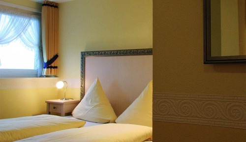 Basic Double Room