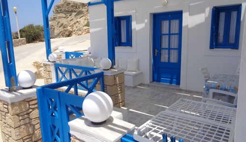 Studio, Sea View