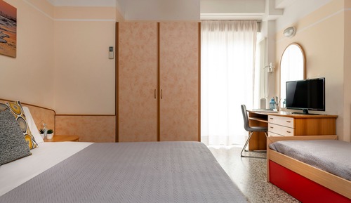 Superior Triple Room