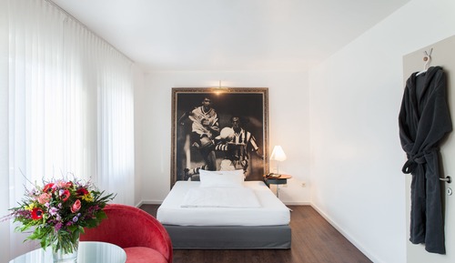 Comfort Room, 1 Queen Bed