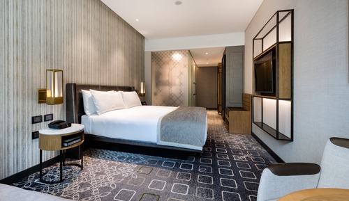 King Classic Room