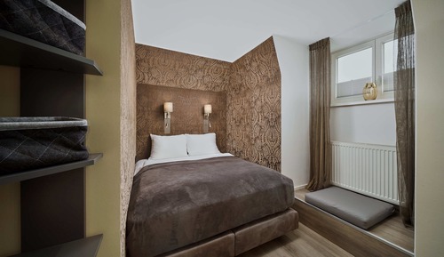 Exclusive Apartment, 2 Bedrooms, Non Smoking, 2nd Floor or Attic (Final Cleaning Fee +65,00 EUR)