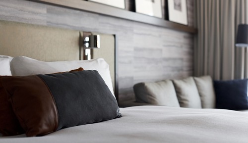Classic Room, 1 King Bed, Mountain View