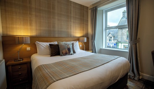 Mckays Superior Rooms