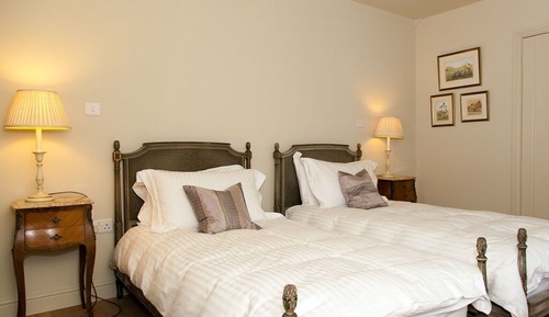 Luxury Twin Room, Ensuite, Garden View