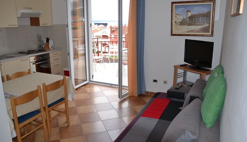 Classic Apartment, 1 Bedroom, Private Pool, Garden Area