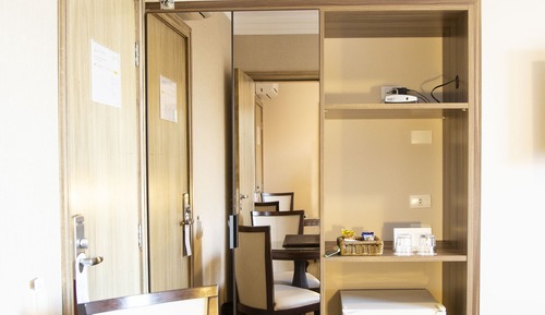 Twin Room (Master)