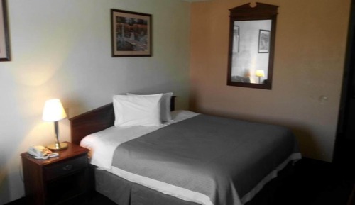 Deluxe Room, 1 King Bed, Non Smoking