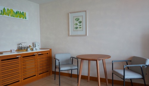 203 The Supreme Seaview: Beach Zone