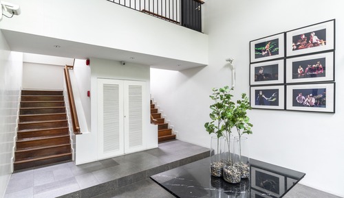 Lilit Riverfront Suite B