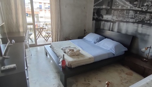Triple Room (private bathroom not in room)