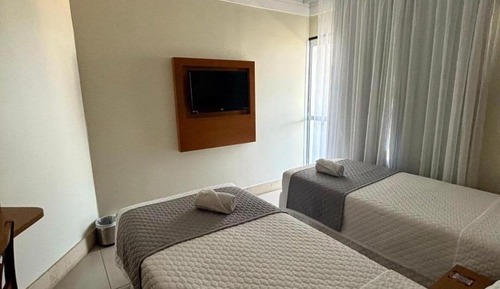 Suite, 2 Twin Beds, Patio
