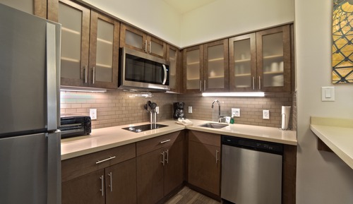 Studio Suite, Kitchen