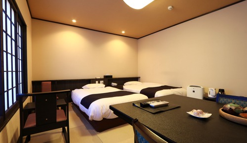 Twin Room, Non Smoking (Sakura)