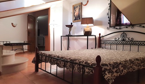 Luxury Penthouse, 3 Bedrooms, Pool View