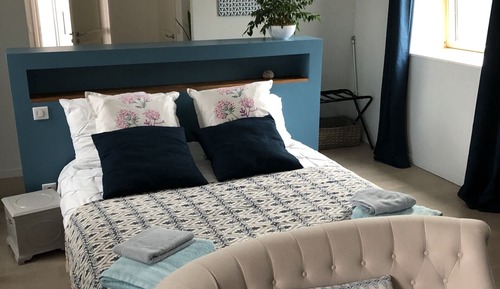 Double Room, Ensuite (Bleuet)