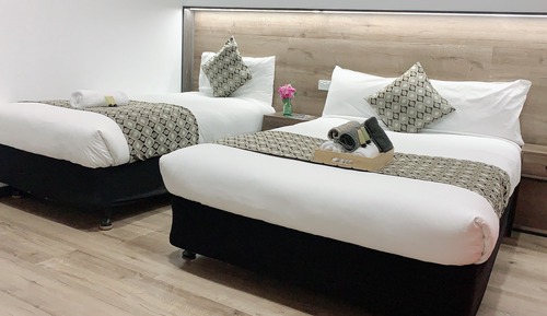 Deluxe Twin Room