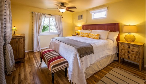 Deluxe Bungalow, 2 Bedrooms, Fireplace