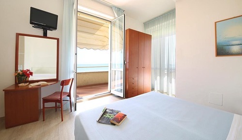 Double Room, Sea View