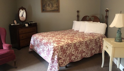 Standard Room, 1 Queen Bed