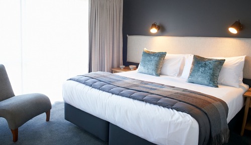 One Bedroom Suite