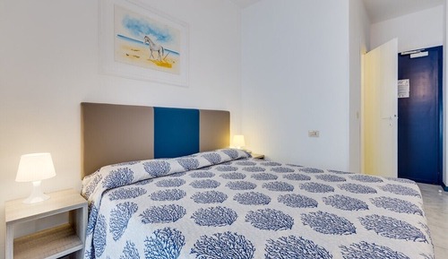 Standard Double Room, City View