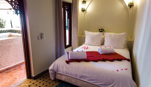 Double Room (Lapiz Lazuli	)