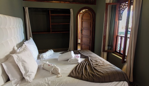 Double Room (Jade)