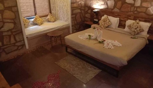 Royal Room