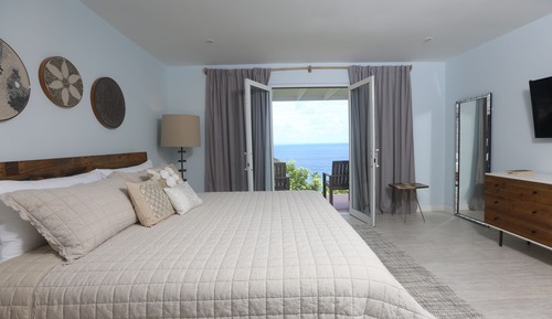 Luxury Villa, 4 Bedrooms, Ocean View, Mountainside