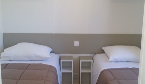 Chalet, 2 Bedrooms (Asco)