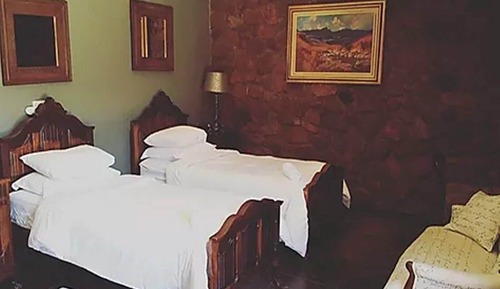 Room 1 - Twin
