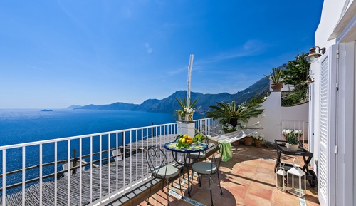 Panoramic Apartment, 2 Bedrooms, Jetted Tub, Sea View (L'Infinito)