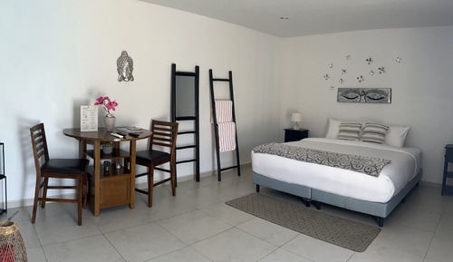 Standard Room, 1 Bedroom, Poolside