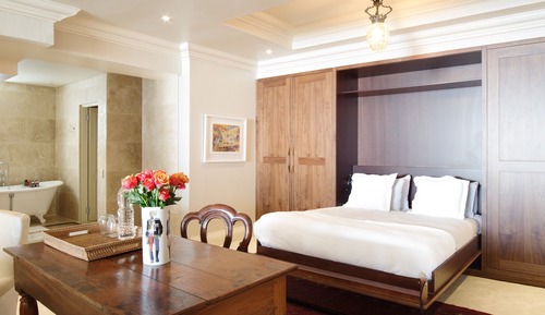 Premium Oceanfront Suite