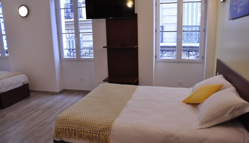 Classic Double Room