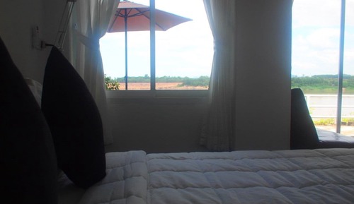 Superior Double Room (Poon Sab)